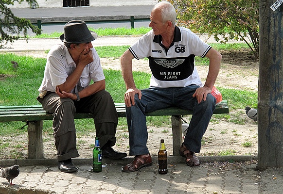 Der öffentliche Raum, das Straßenleben ist ein vitales in Beograd.
