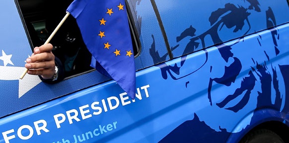 Auto mit Juncker-Aufkleber