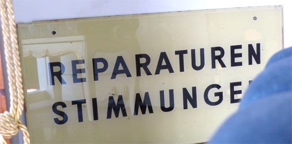 Firmenschild