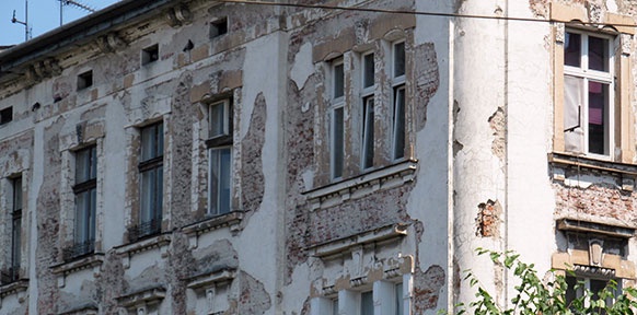 HEIKE POSSERT Verfallenes Haus in Krakau