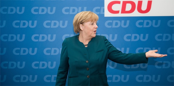 Angela Merkel reichte jemandem die Hand