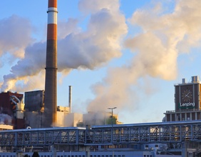 Rauchender Schlot, Lenzing