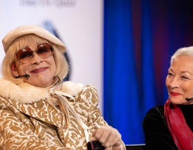 Irmgard Knef und Sona McDonald