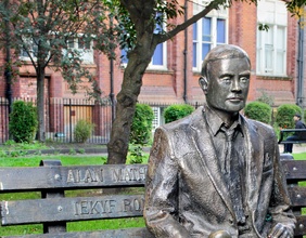 Statue von Alan Turin in Manchester