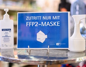 FFP2-Masken-Schild