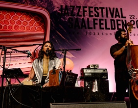 Amirtha Kidambi und ihre Band Elder Ones beim Jazzfestival Saalfelden 2024