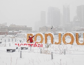 Skyline von Montreal im Schnee