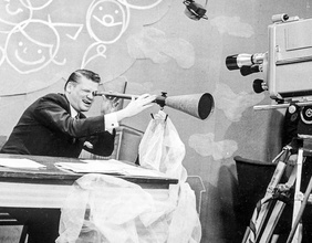 Heinz Conrads in "Was sieht man Neues?", 1957