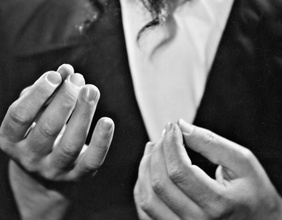 Hände von Ferdinand Marian in "Jud Süß", 1940