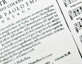 Alte Texte und Notenblätter von Komponist Salomone Rossi.