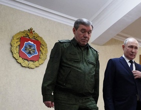 Waleri Gerassimow und Wladimir Putin