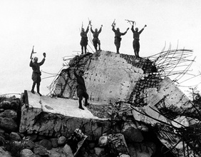 Russische Soldaten in Berlin, Mai 1945, Kriegsende