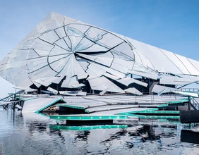 Bregenzer Festspiele 2026: Seebühne mit Wasserbecken