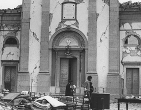 Nach dem Erdbeben in Italien hat eine Kirche großen Schaden erlitten.
