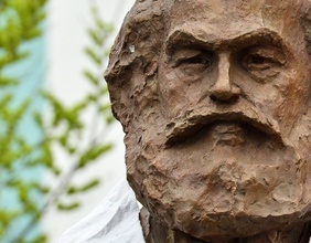 Karl-Marx-Statue