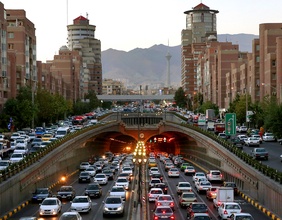 Stadtautobahn in Teheran