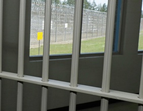 Gefängnisstäbe