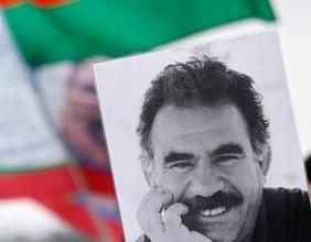 Abdullah Öcalan auf einem Plakat