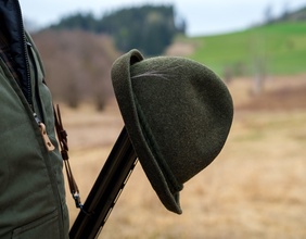 Jäger mit Jägerhut