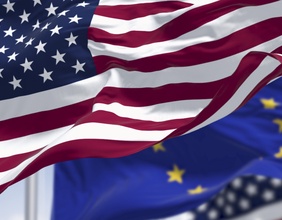 USA und Eu Flagge