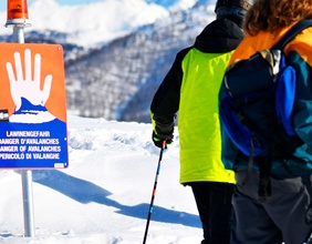 Lawinengefahrsschild