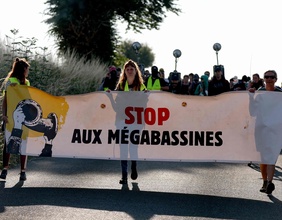 Demonstration gegen Méga-Bassines in Frankreich