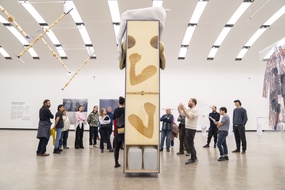 Führung durch die Ausstellung: Aleksandra Domanović, Kunsthalle Wien 2024