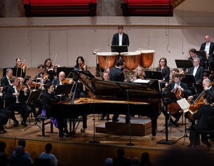 Wiener Symphoniker, Dirigent: Petr Popelka; Yulianna Avdeeva, Klavier