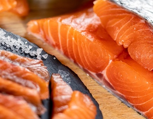 PICTUREDESK.COM/MARTIN HUBER Lachs, Omega 3