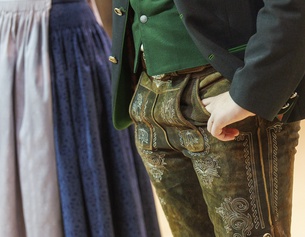 Menschen in Tracht