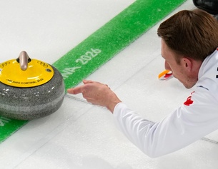 Olympia 2026: Marc Kennedy beim Curling-Wettbewerb
