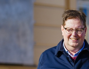 APA/EVA MANHART Simon Mraz