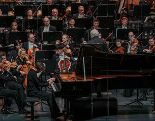 Pittsburgh Symphony Orchestra, Dirigent: Manfred Honeck; Alexandre Kantorow, Klavier