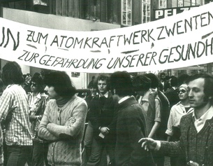 Demonstration gegen die Inbetriebnahme des Atomkraftwerkes Zwentendorf in Wien, 1977