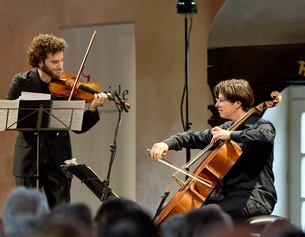 Emmanuel Tjeknavorian & Daniel Müller-Schott