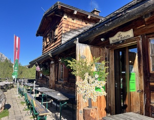 Almbetrieb: Walcher Almhütte