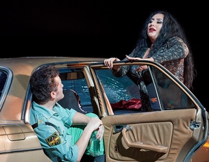 WIENER STAATSOPER/MICHAEL PÖHN Anita Rachvelishvili (Carmen) und Piotr Beczała (Don José).