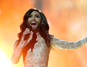 Conchita Wurst - Rise Like A Phoenix