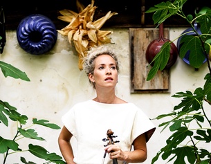 JULIA GEITER Julia Lacherstorfer