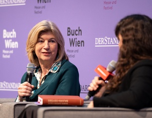 Marie-Janine Calic und Martha Georgiew