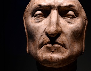 APA/AFP/VINCENZO PINTO Totenmaske von Dante Alighieri