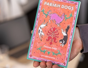 "Pariah Dogs" von Thomas Empl