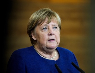 APA/AFP/POOL/MARKUS SCHREIBER Angela Merkel