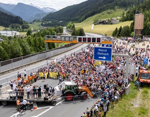 Übersicht auf die Protestkundgebung auf der A13 Brennerautobahn, Mai 2026