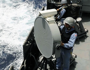 PICTUREDESK.COM/ACTION PRESS/KYODO NEWS Schallkanone auf hoher See, japanisches Militär