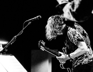 ROBBEN FORD.COM Robben Ford