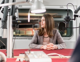 ORF/URSULA HUMMEL-BERGER Julia Ebner