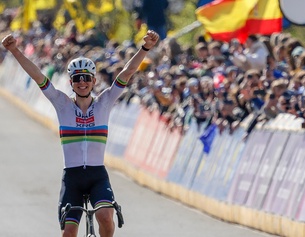 Tadej Pogacar gewinnt Flandern-Rundfahrt 2026