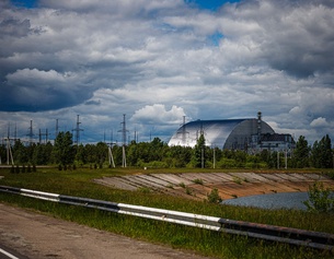 Sarkophag über Reaktor 4 in Tschernobyl