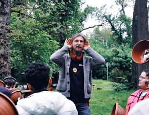 Forest Groove, Vortragender